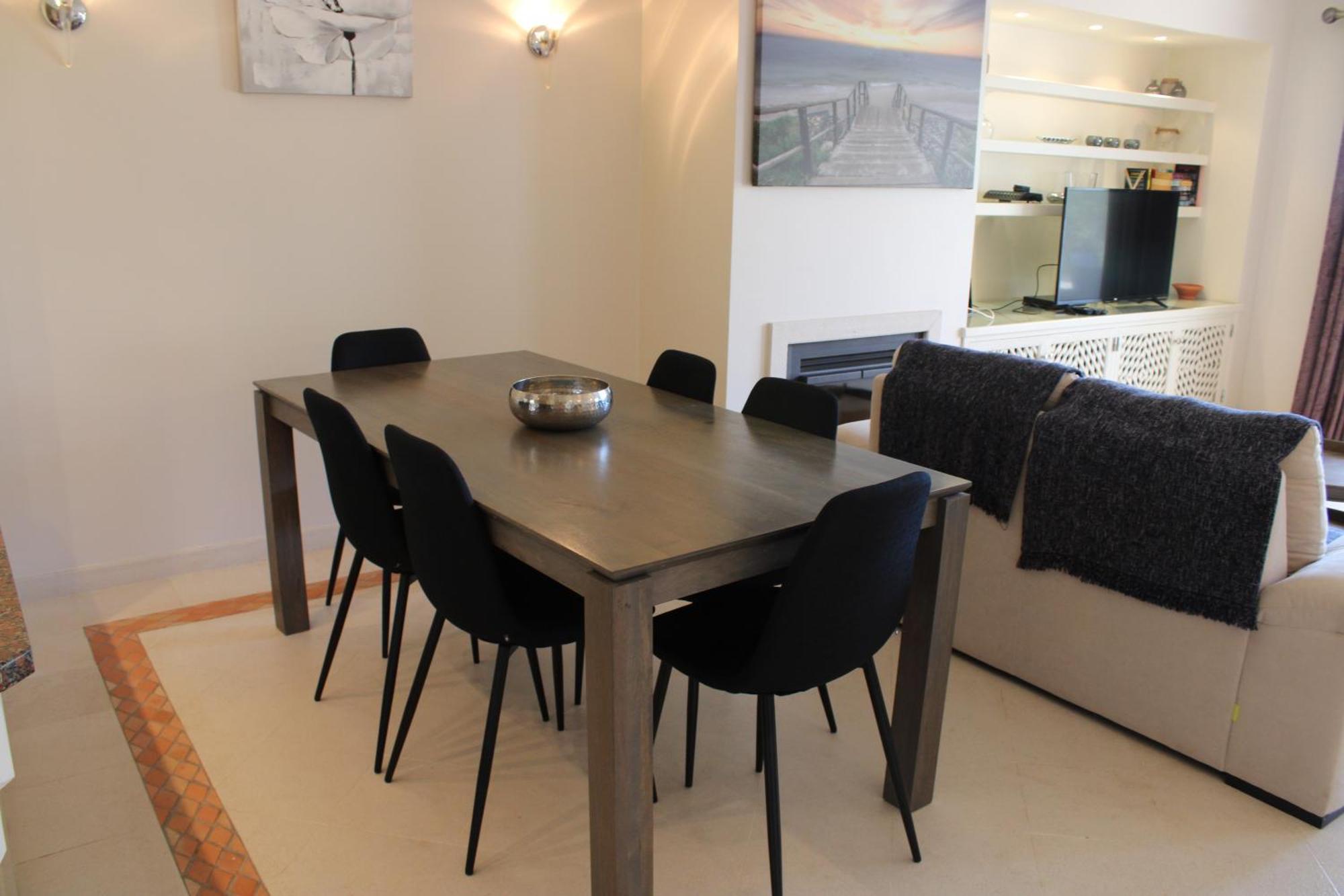 Luxury 2 Bedroom Apartment With Private Garden Almancil Dış mekan fotoğraf